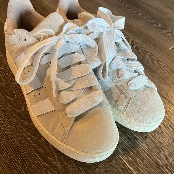 Adidas Campus Sneakers - Picture 4 of 9